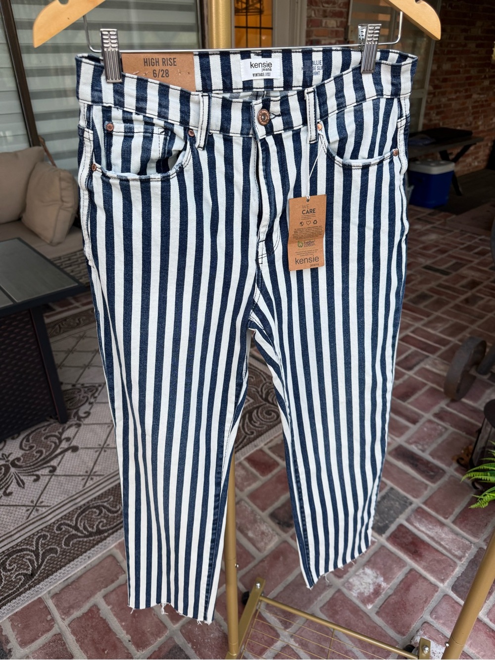 Kensie The Allie Striped High Rise Straight Jeans 6/28 NWT